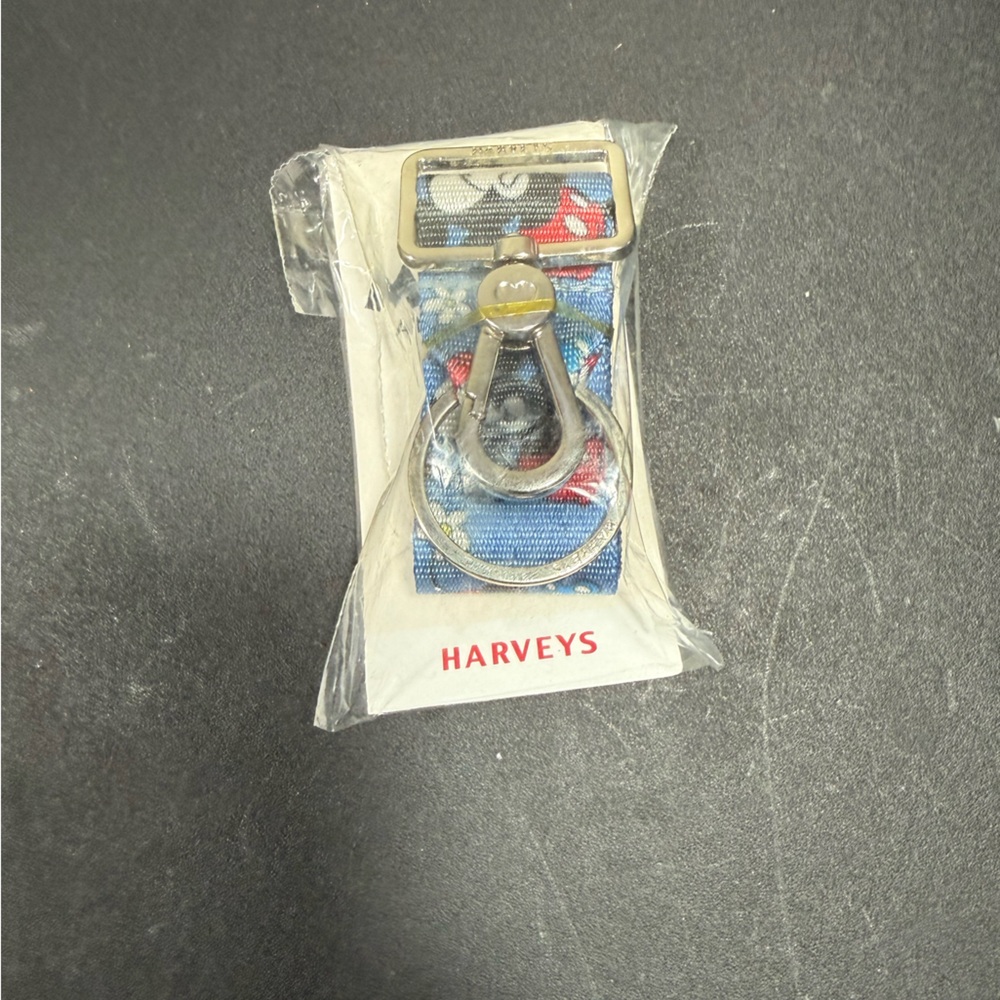 Harveys x Disney Mickey Loves Minnie Click n Go Keychain